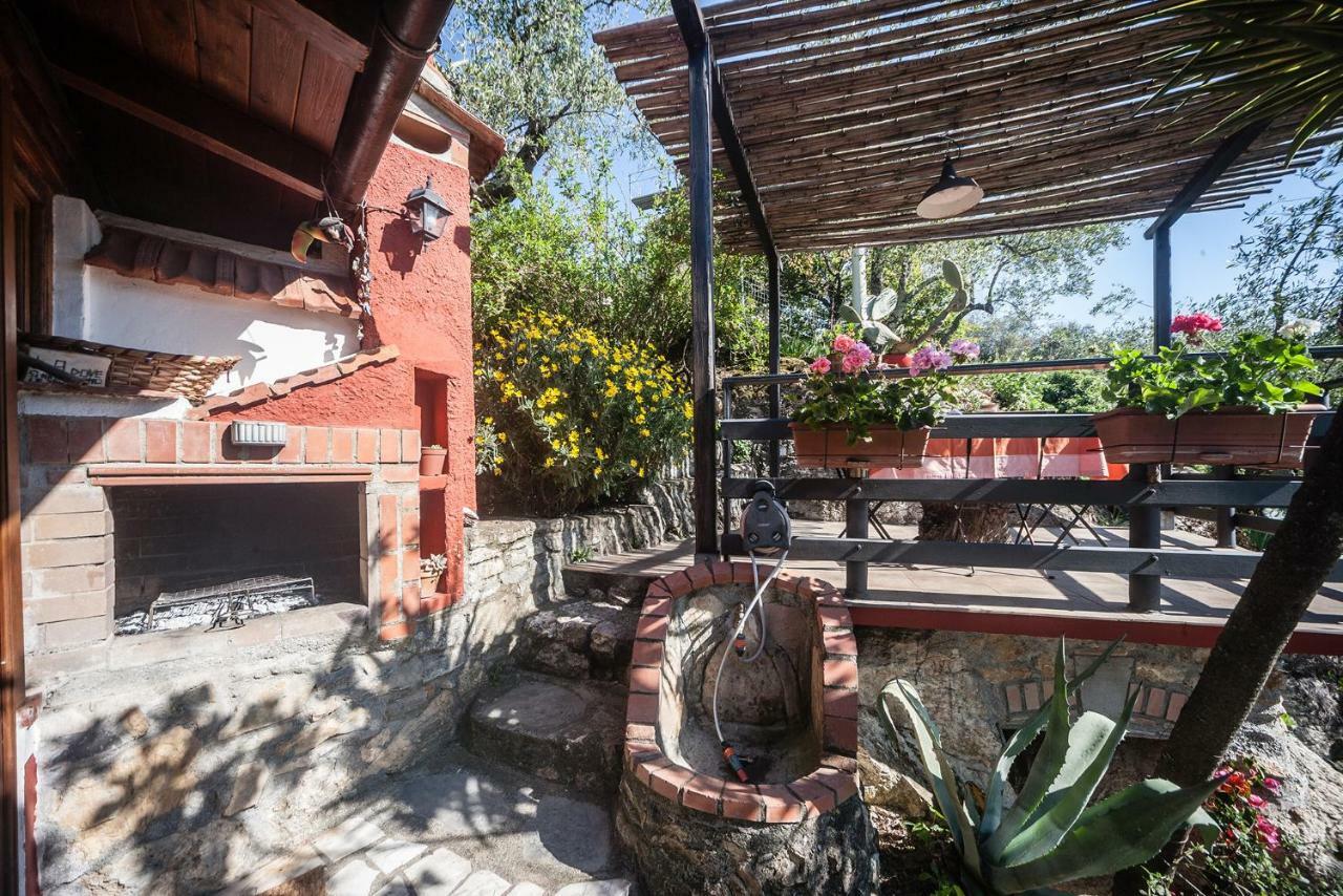 Bed and Breakfast La Fattoria Di Nonna Eugenia Lerici Exterior foto